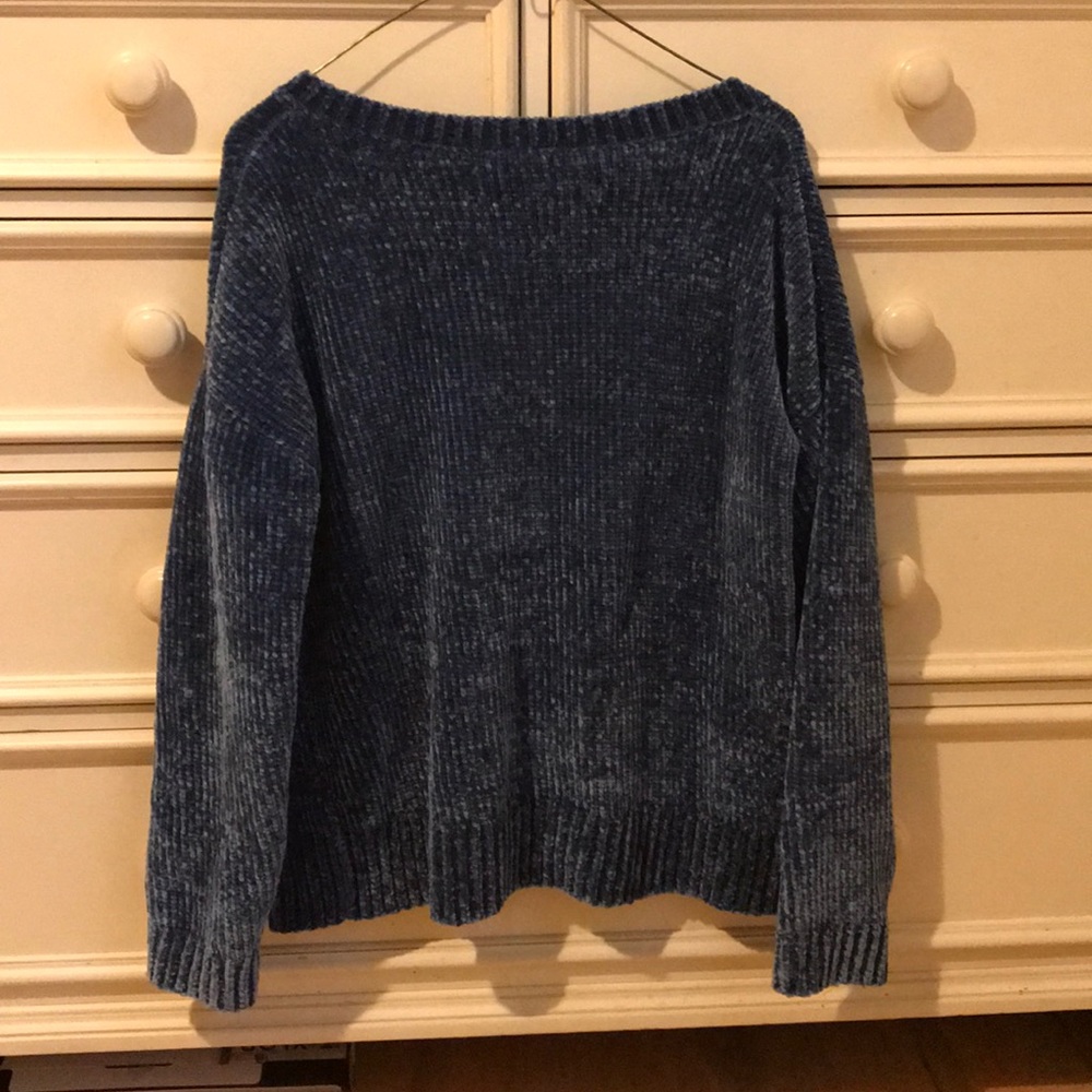 Sweater - Picture 2 of 2